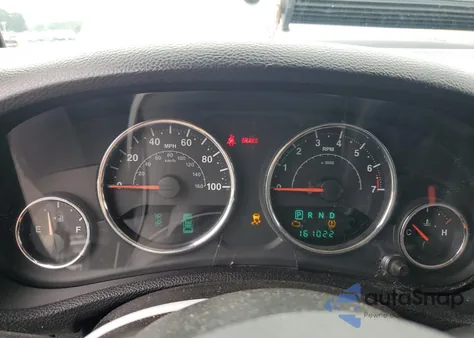 2013 Jeep Wrangler Unlimited Sport z USA, uszkodzony, nr VIN 1C4BJWDG4DL634884